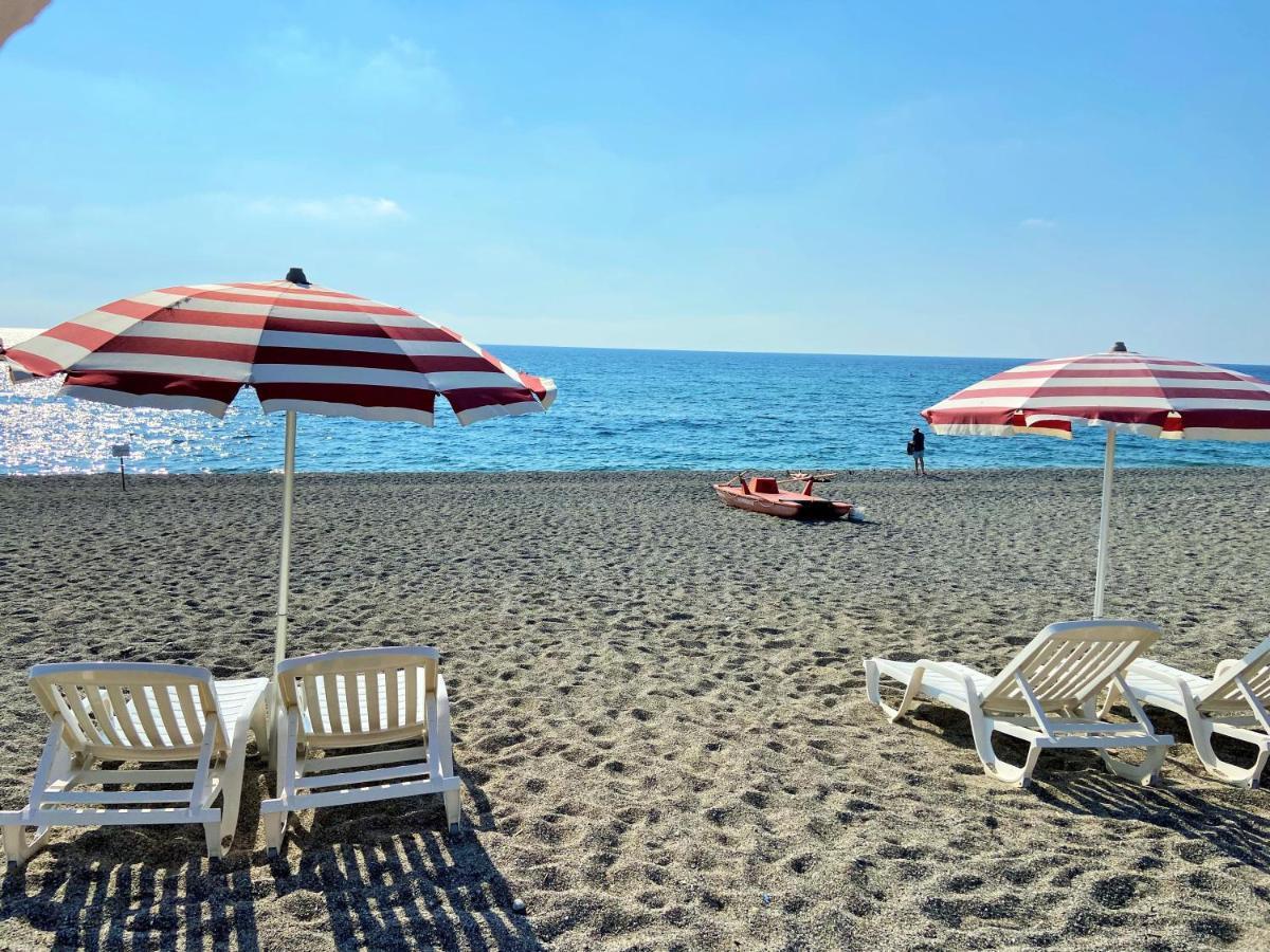 Pizzo Beach Club Apartment Exterior photo